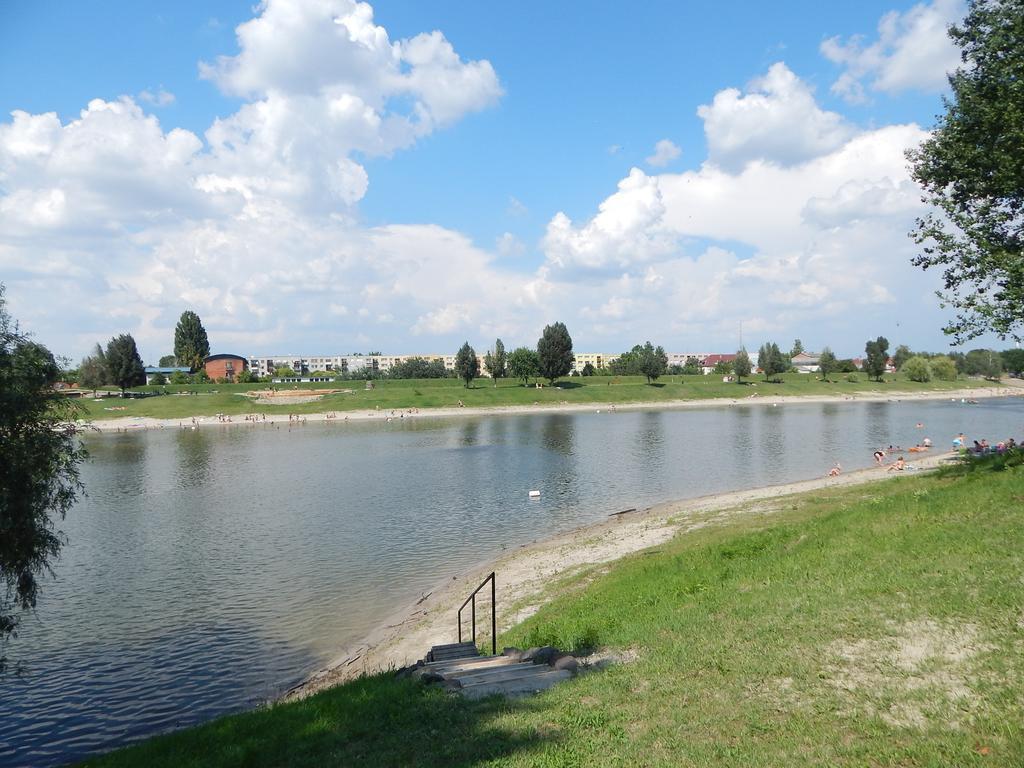 Napsugar Apartman Бая Номер фото