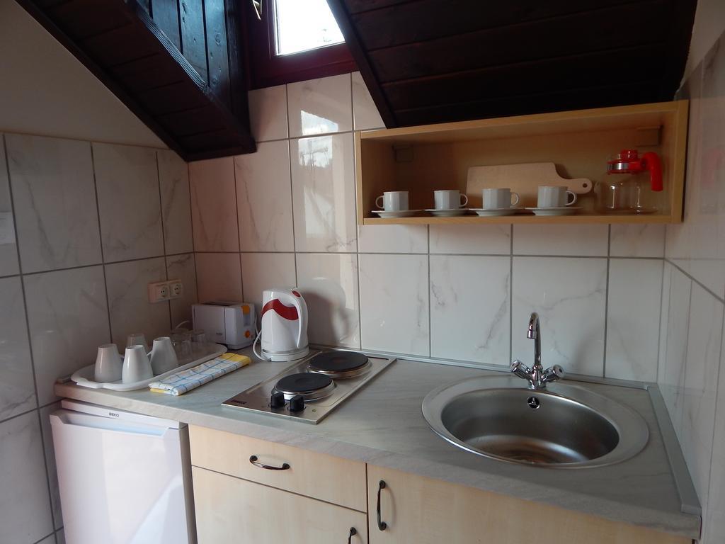 Napsugar Apartman Бая Номер фото